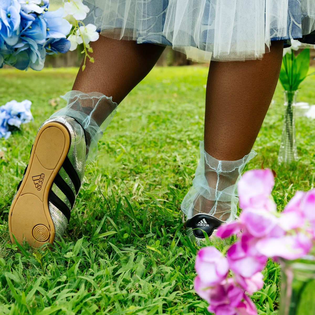 Sirens in Blue – Sheer Statement Legwear for Women